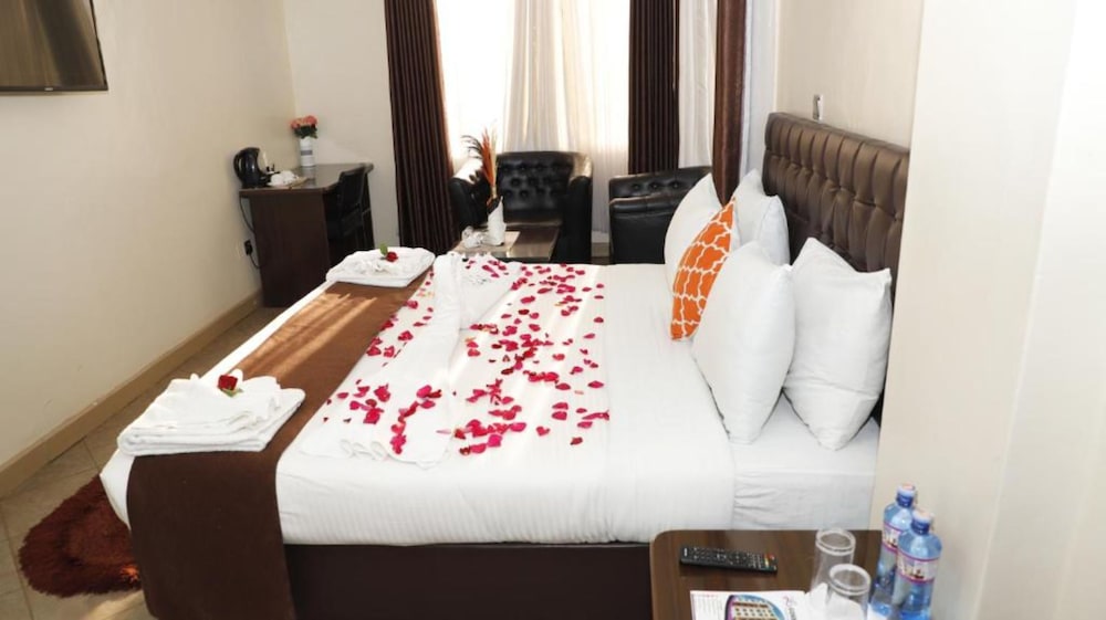 Deluxe Double Room photo 3
