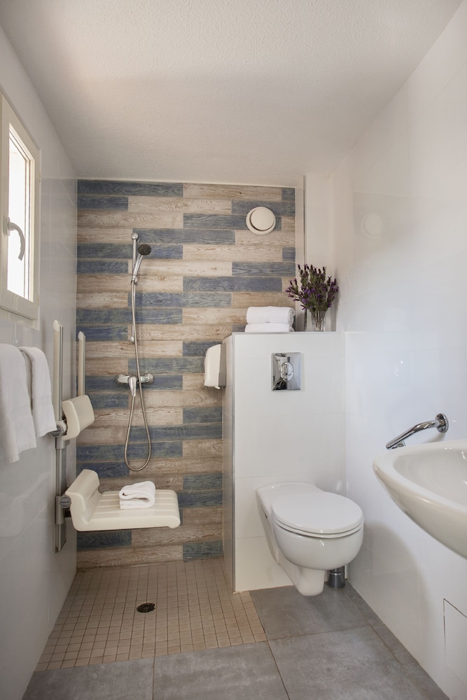 Double Room, 1 Bedroom, Accessible - Photo 3
