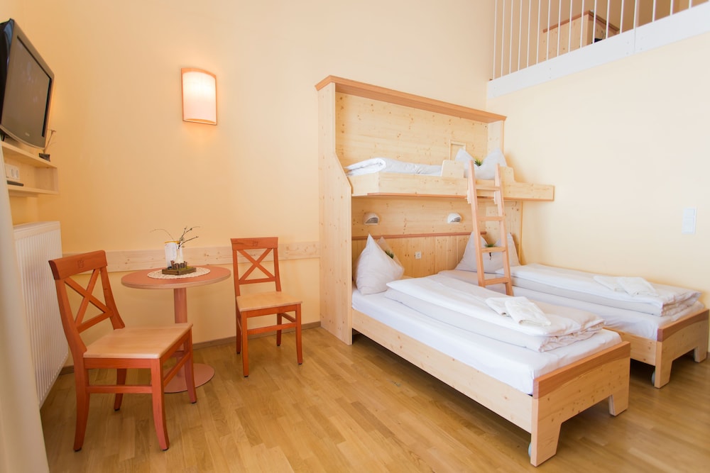 Triple Room photo 1