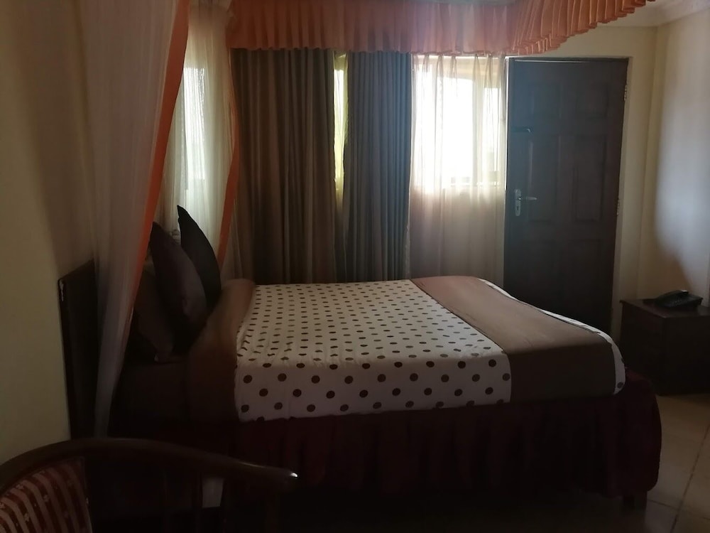 Executive Double Room, City View