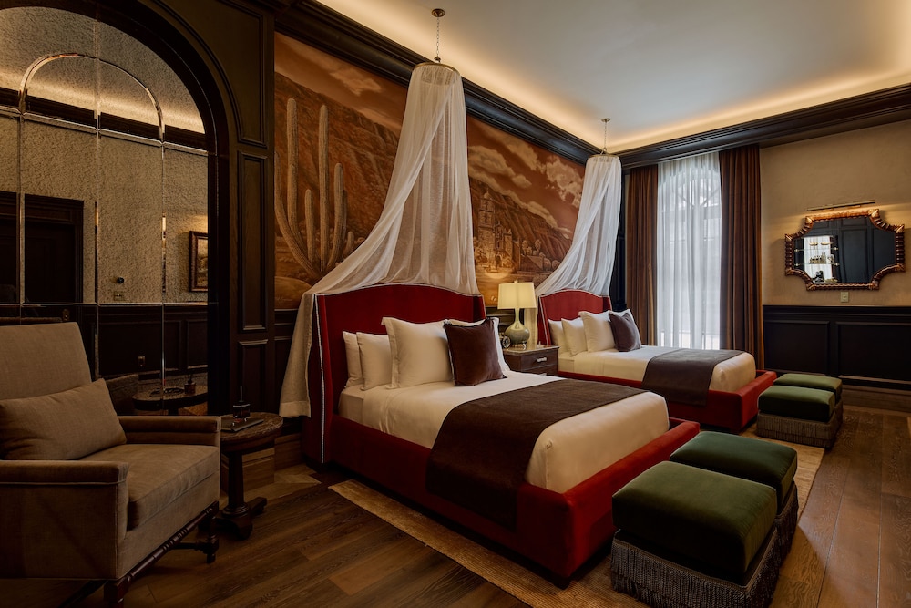 Deluxe Room, 2 Queen Beds