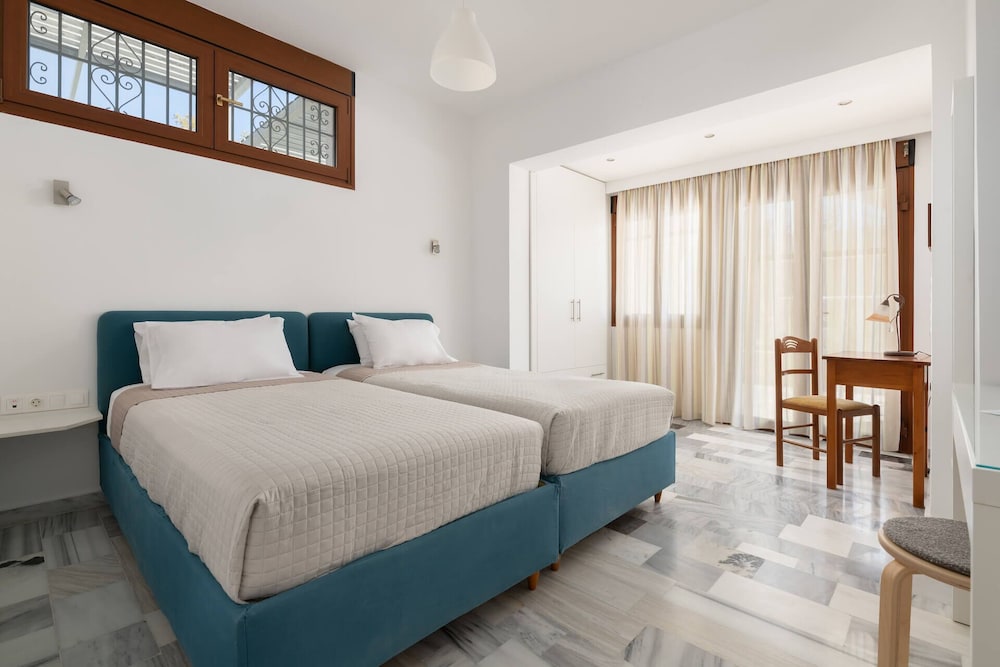 Comfort Apartment, Courtyard View