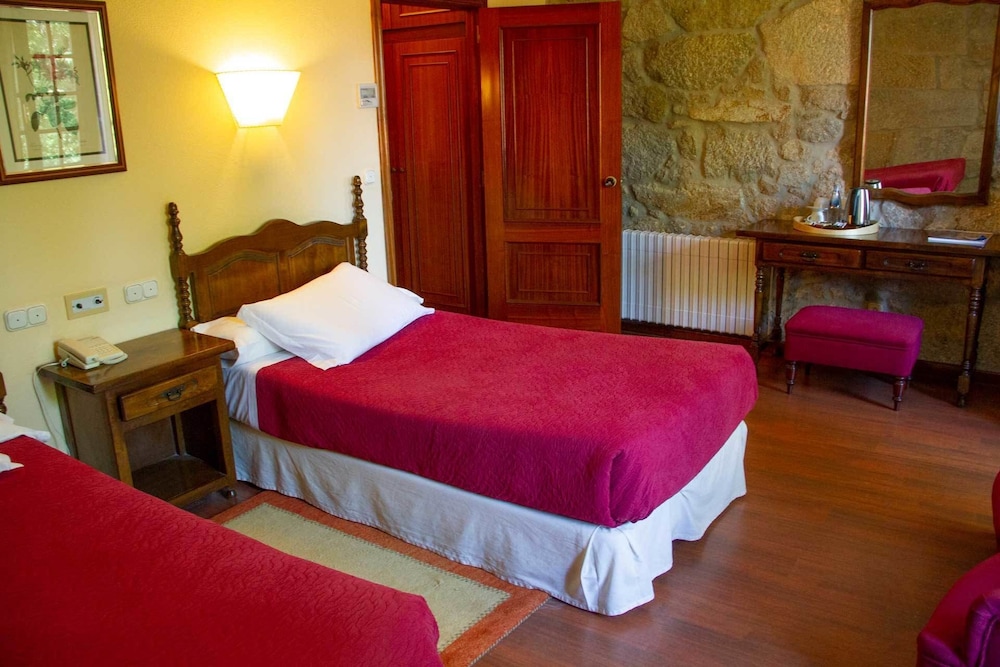Double Or Twin Room - Photo 7