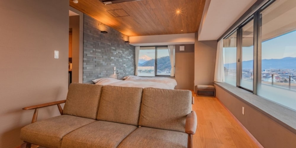 Executive Quadruple Room
