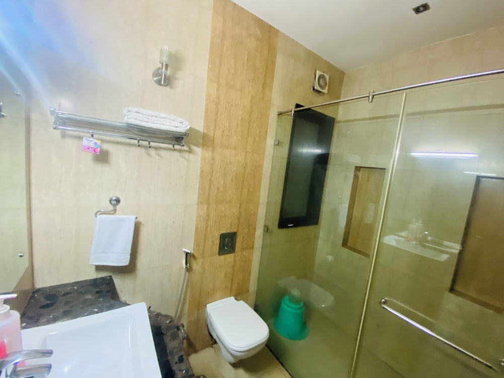 Executive Room photo 3