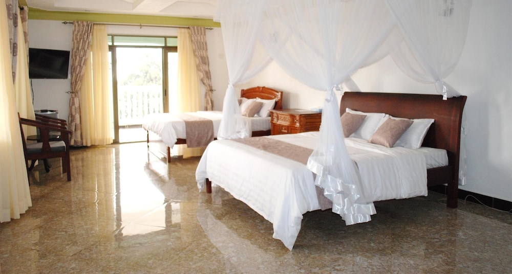 Family Duplex, 1 Bedroom, Accessible, Beach View photo 1