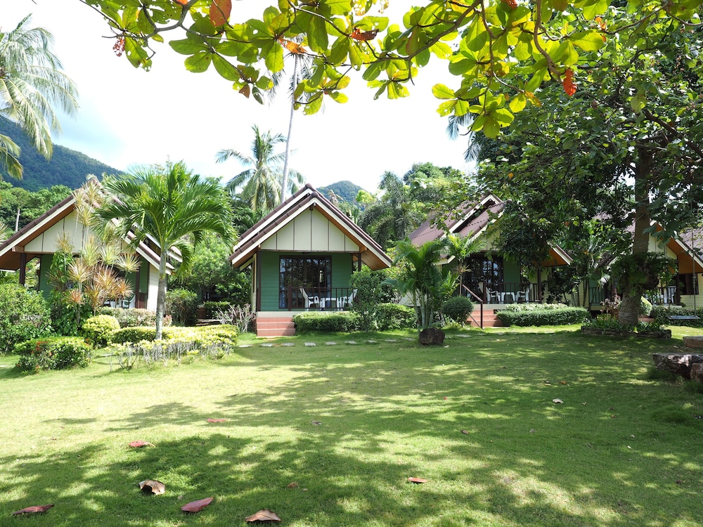 Bungalow with Sea View photo 3