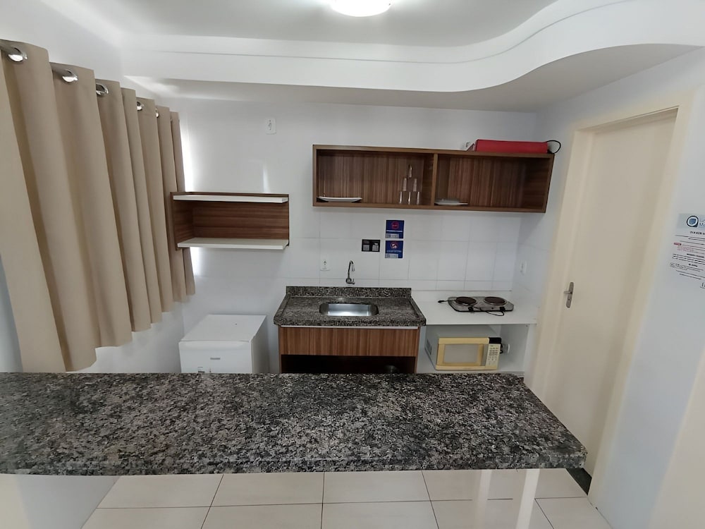 Basic Apartment photo 3