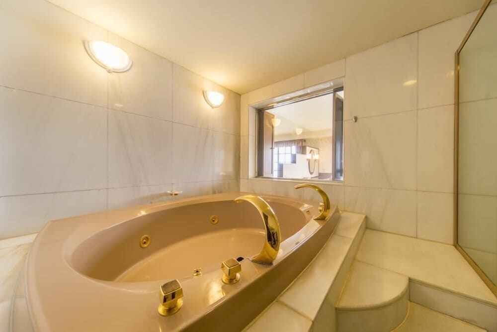 Junior Suite (Top Floor, 1Double Bed or 2Twin Beds) photo 3