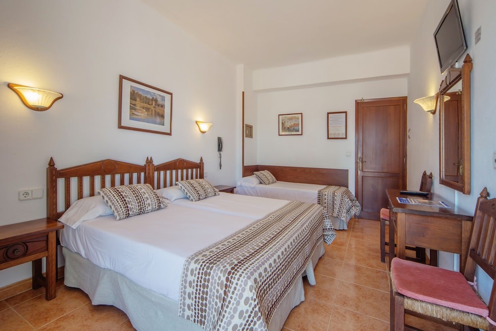 Habitación Doble Superior, 3 Camas Individuales, Balcón