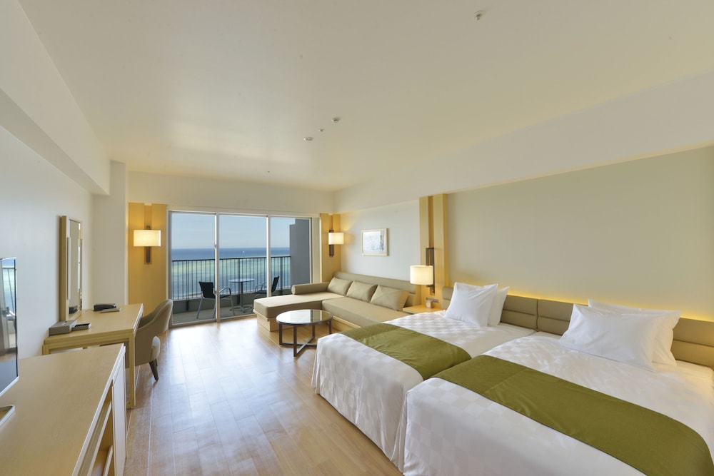 Hollywood Twin Sea View, Non Smoking photo 1