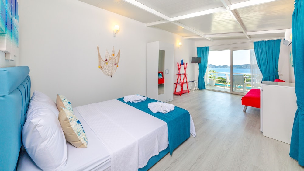 Romantic Suite (Inci)
