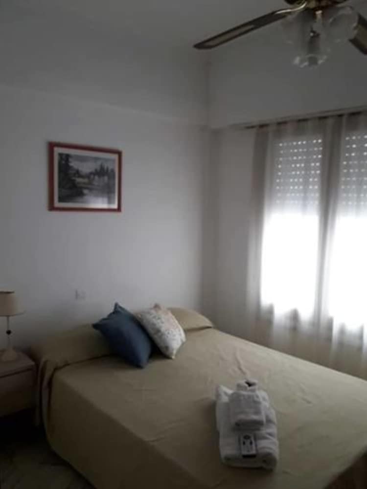 Classic Double Room, 1 Double Bed, Non Smoking, Private Bathroom