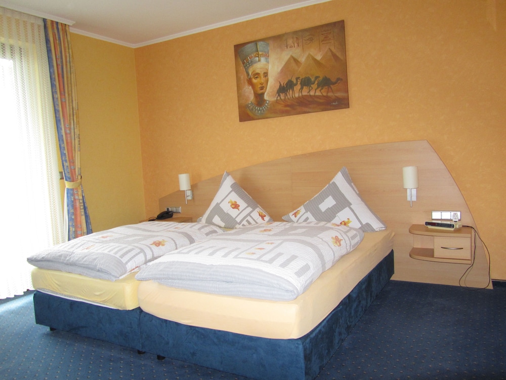 Double Room - Photo 7