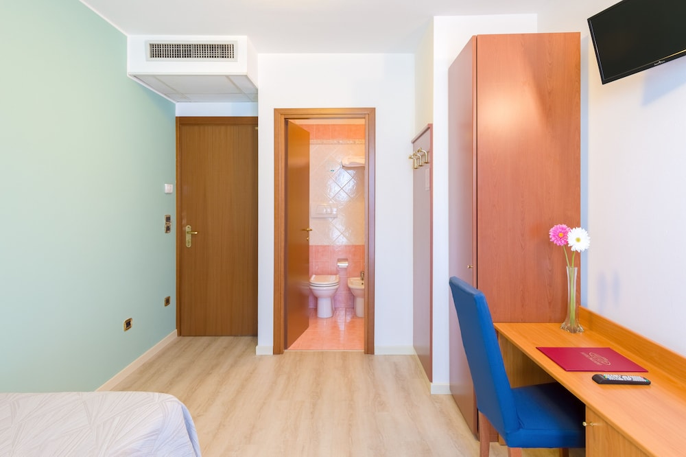Economy Room (Matrimoniale) - Photo 2