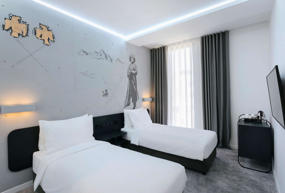 Superior Room, 2 Twin Beds - Photo 3