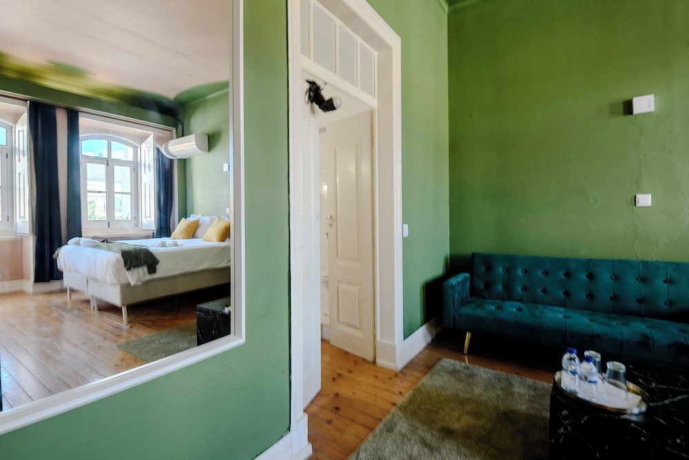 Deluxe Room, City View photo 2