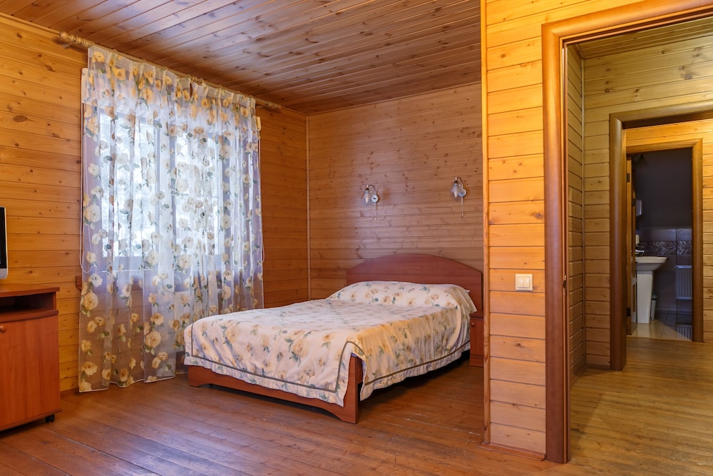 Cottage, 4 Bedrooms ( №8 )