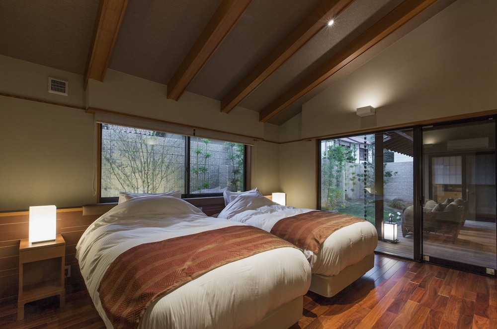 Royal Suite photo 3