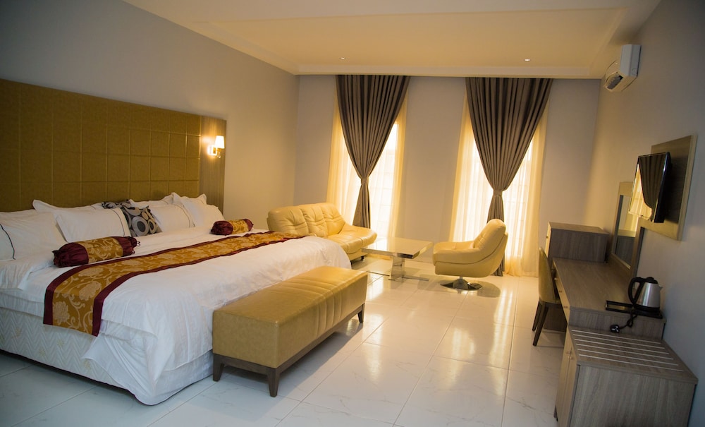 Deluxe Room, City View photo 1