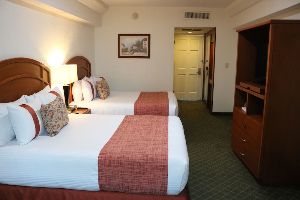Deluxe Room, 2 Double Beds photo 1