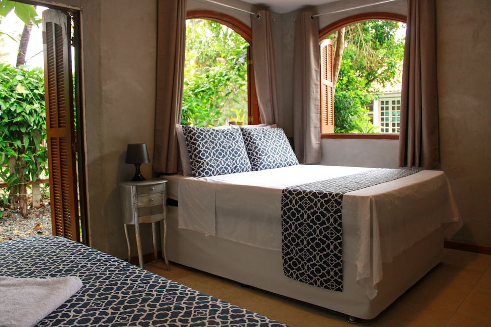 Comfort Room - Photo 1