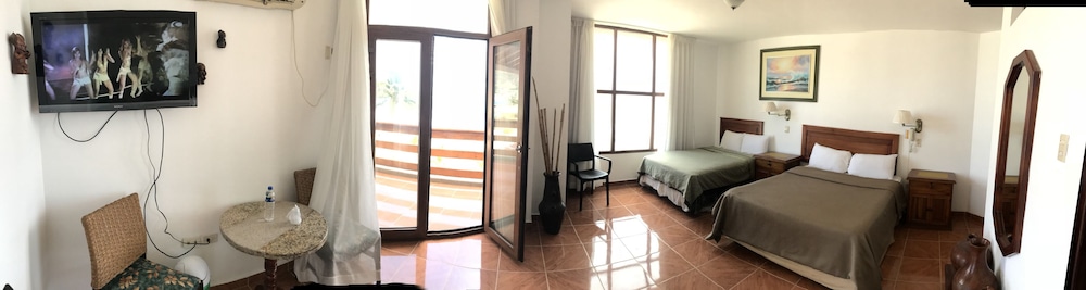 Superior Triple Room, Sea View (With Air Conditioner)