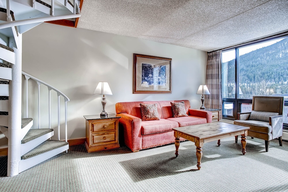 Loft, 1 King Bed (Lodge) - Photo 7