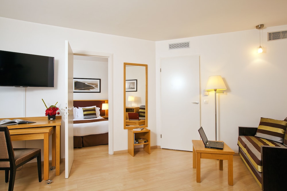 Standard Apartment - Photo 1