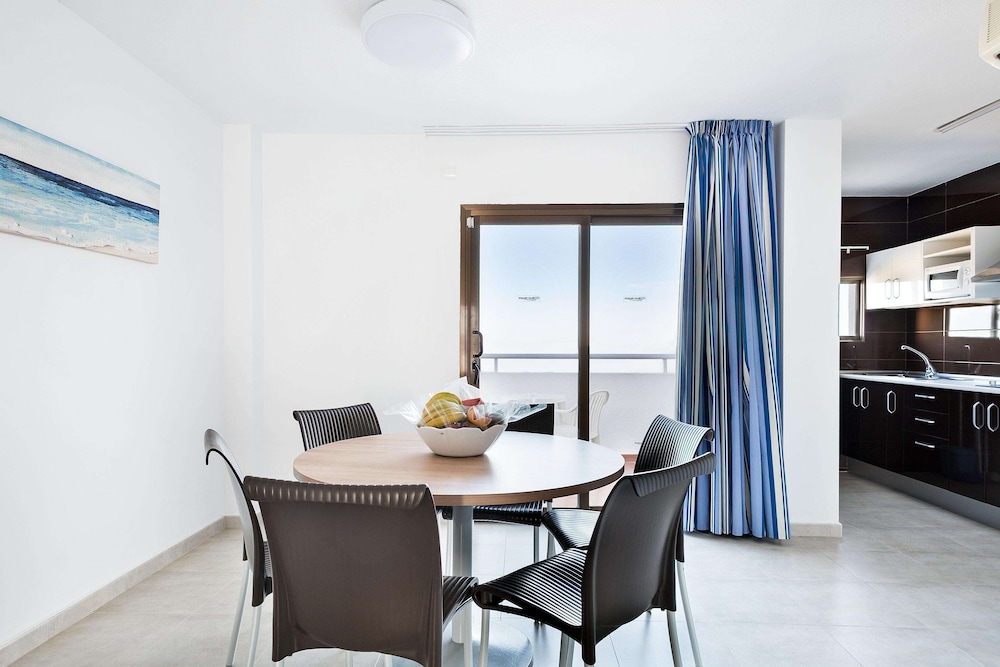 Apartment, 2 Bedrooms (5 adults + 1 child) photo 3