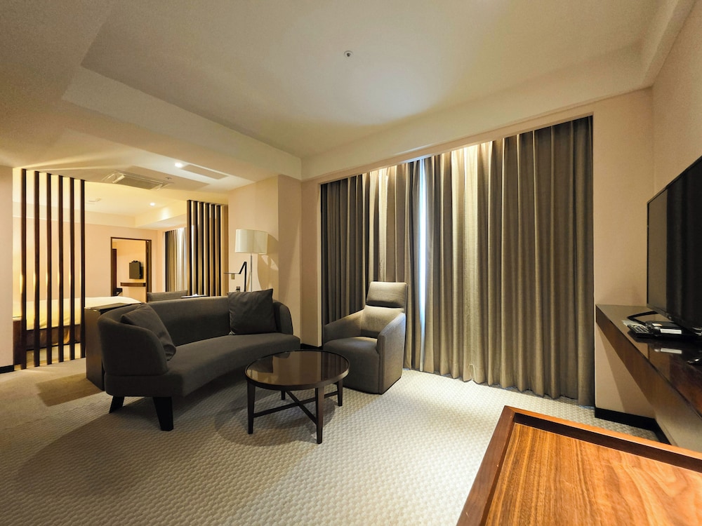 Family Studio Suite, Multiple Beds