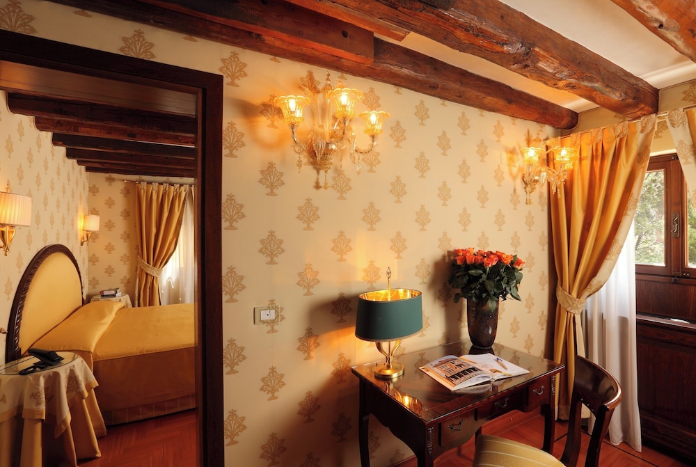 Suite (3 Pax)