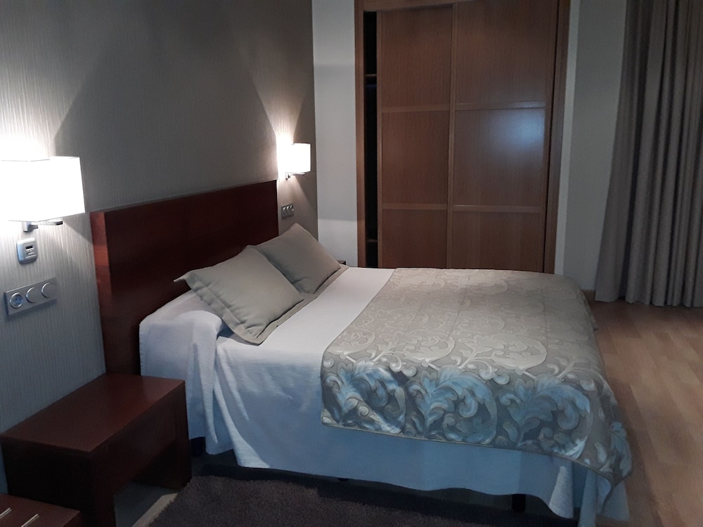 Habitación Doble o con Dos Camas