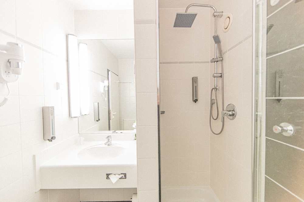 Comfort Double Room - Photo 7