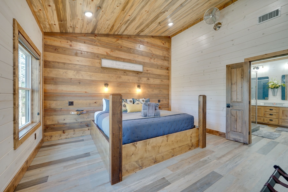 House (2 Bedrooms) photo 1