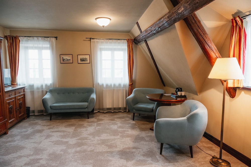 Standard Double or Twin Room - Photo 26