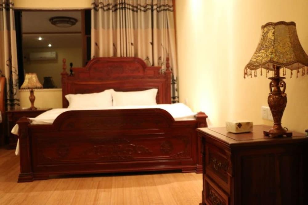 Villa, 6 Bedrooms photo 3