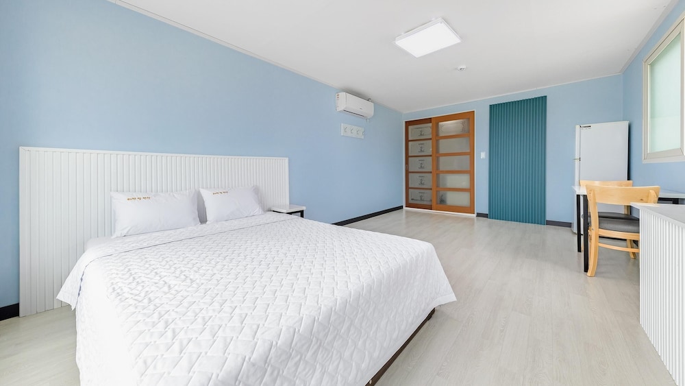 Basic Room, 1 Bedroom (203) photo 2