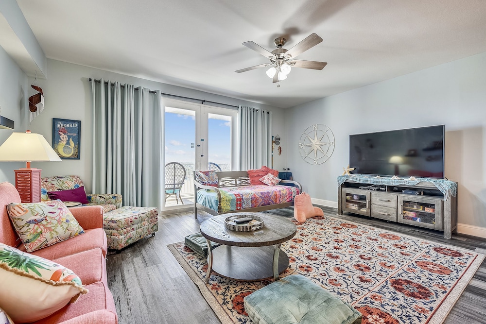 Condo, 1 Bedroom