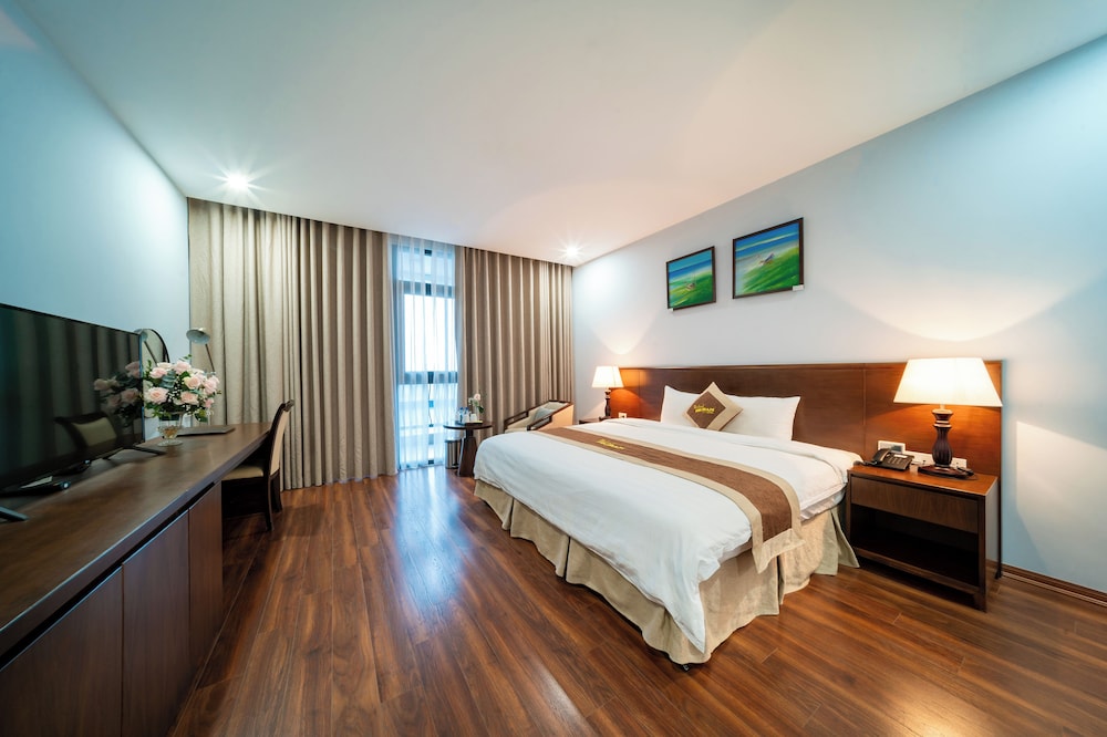 Executive Suite photo 2