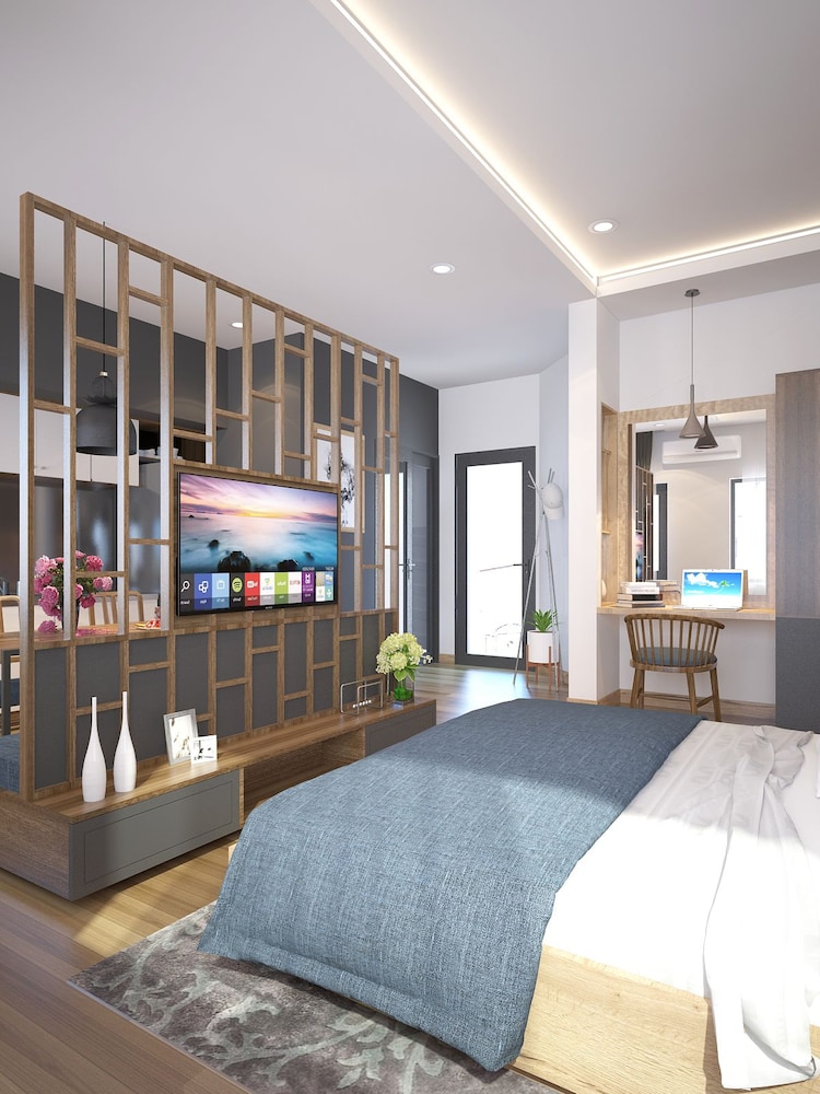 Executive Apartment - Photo 2
