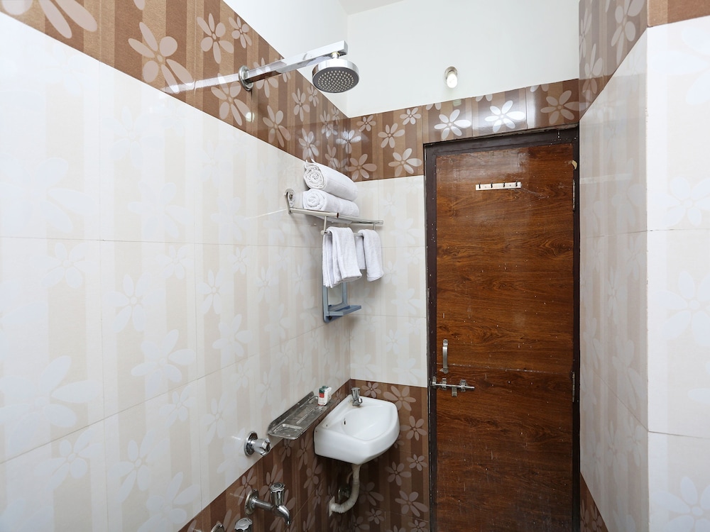 Double Or Twin Room photo 3