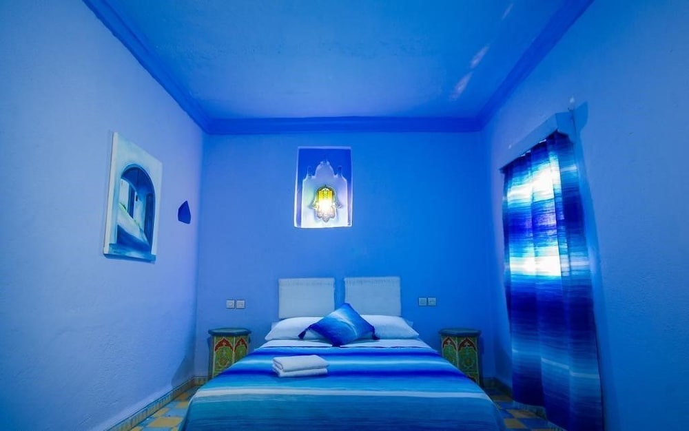 Classic Double Room, 5 Bedrooms, Non Smoking, City View photo 1