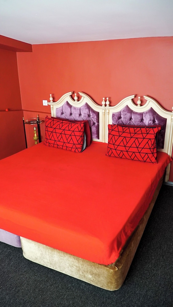 Romantic Double Room, City View photo 1