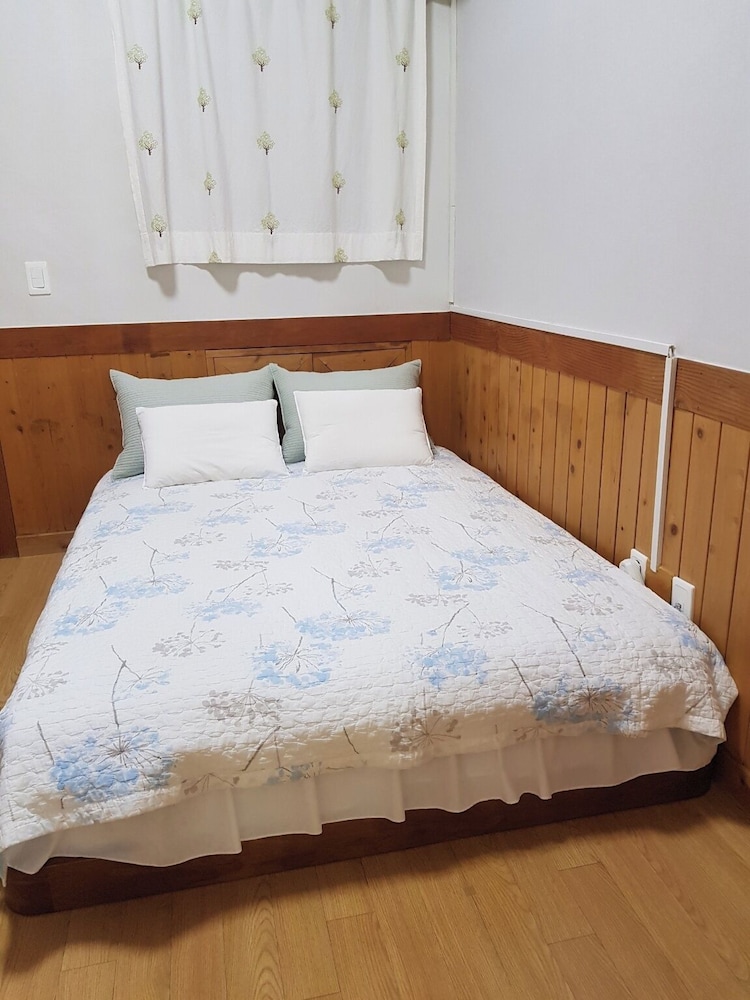 Traditional Room (Kka-Ma-Kka-Chi) photo 1