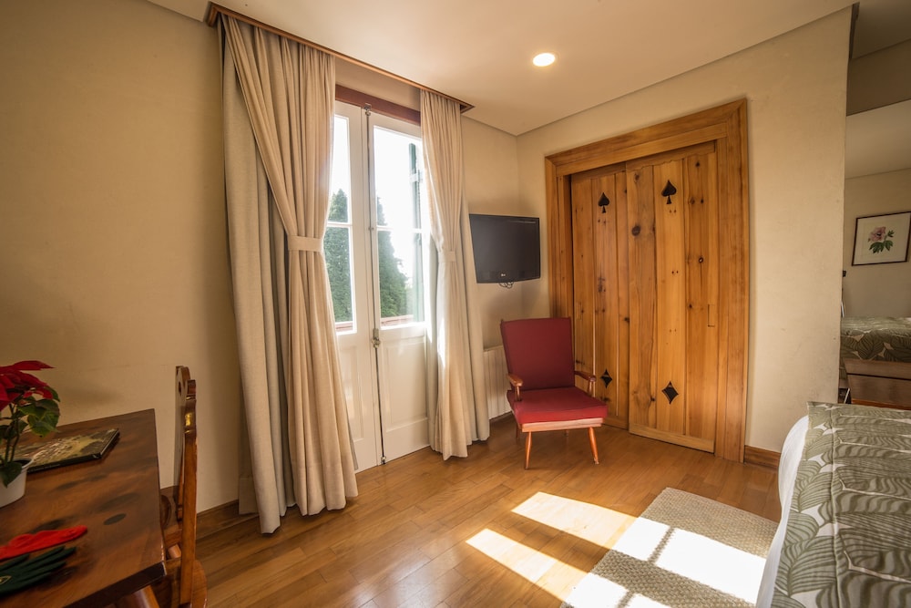Forest View Apartment - Photo 2