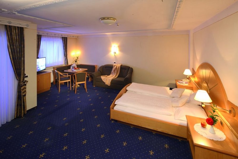 Junior Room