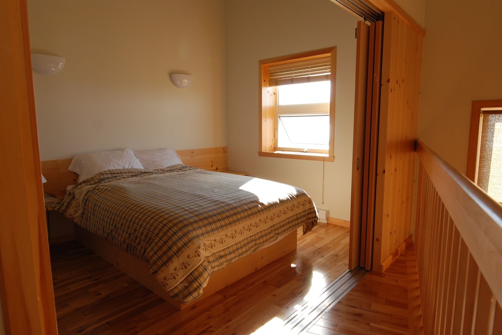 Chalet, 2 Bedrooms, Sea View photo 1