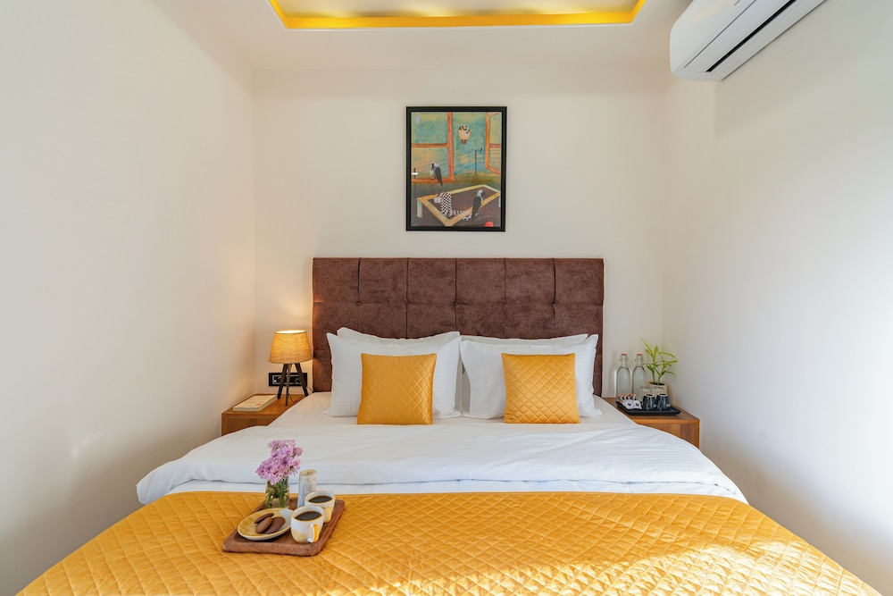 Deluxe Room with Balcony