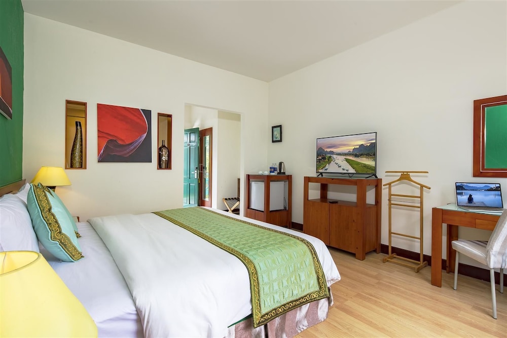 Standard Double or Twin Room photo 1